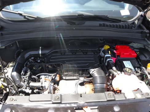 Used 2023 Jeep Renegade Trailhawk AWD/4WD image 11