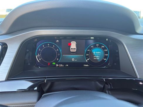 New 2025 Volkswagen Atlas Cross Sport SE image 15