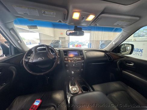 Used 2013 INFINITI QX56 2WD w/ Deluxe Touring Pkg image 11