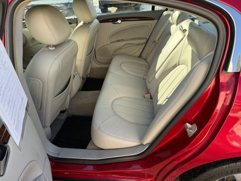 Used 2011 Buick Lucerne CXL image 13