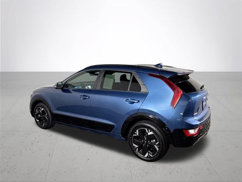Used 2024 Kia Niro Wind w/ Wind Preserve Package FWD image 8