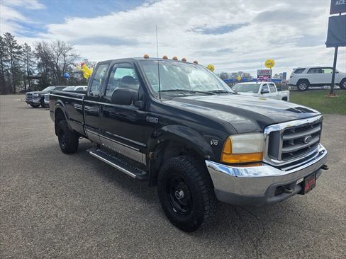 Used 1999 Ford F250 XL AWD/4WD image 2