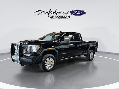Used 2022 GMC Sierra 3500 Denali AWD/4WD image 4