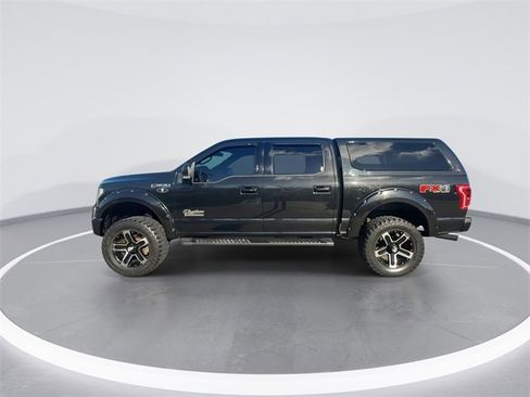 Used 2015 Ford F150 Lariat w/ Equipment Group 502A Luxury image 5