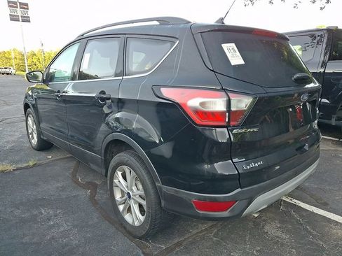 Used 2018 Ford Escape SE w/ SE Sync 3 Package AWD/4WD image 10