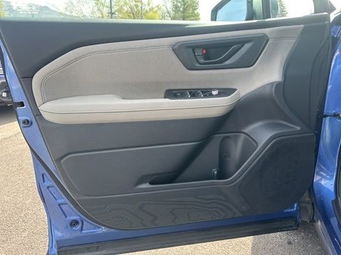 Certified 2026 Subaru Forester Premium image 12