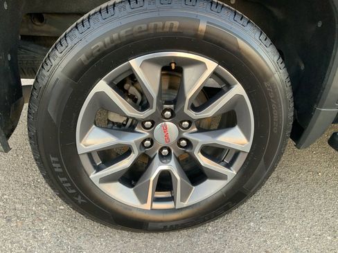 Used 2021 GMC Sierra 1500 SLT image 11