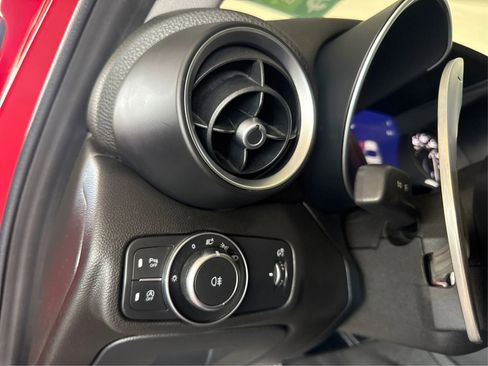 Used 2019 Alfa Romeo Giulia Ti Sport w/ Quick Order Package 22U Sport RWD image 18