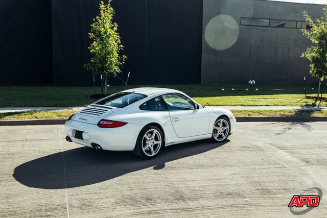 Used 2009 Porsche 911 Carrera RWD image 16