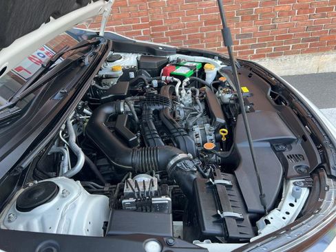 Used 2021 Subaru Crosstrek 2.0i Premium image 19