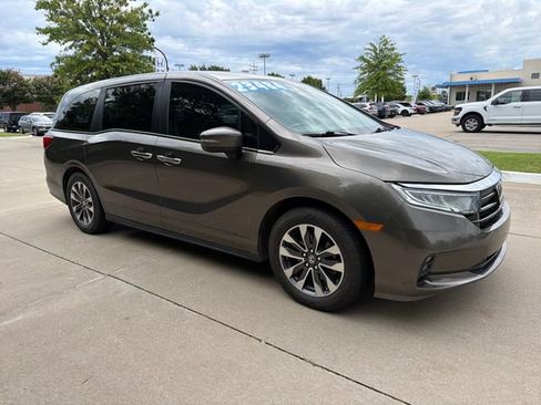 Used 2021 Honda Odyssey EX-L image 7