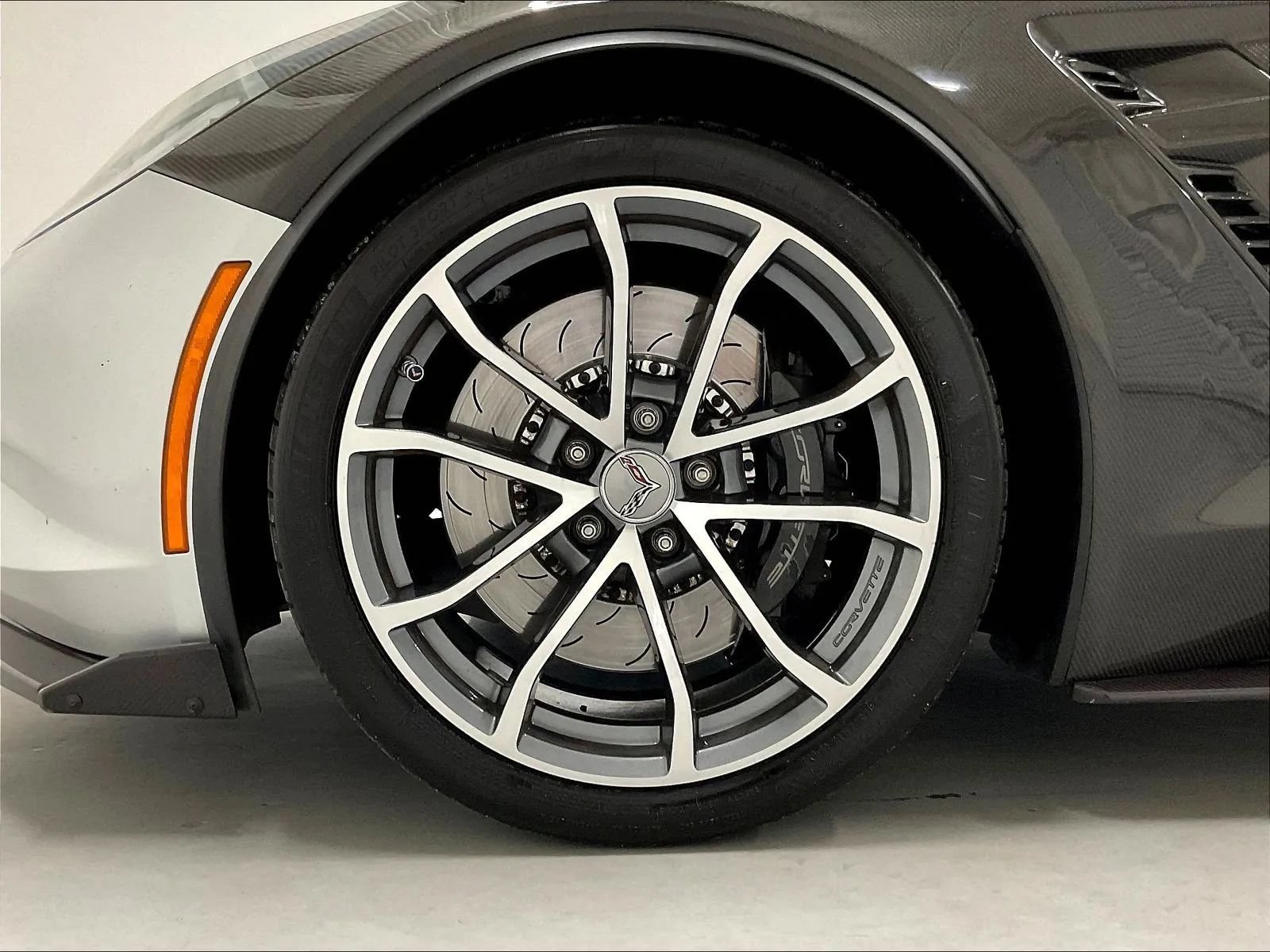 Used 2017 Chevrolet Corvette Grand Sport RWD image 33