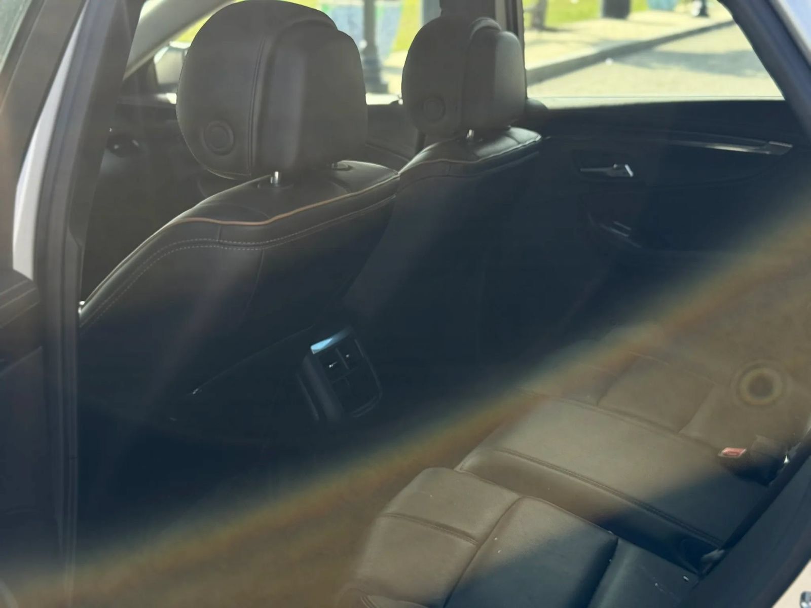 Used 2014 Chevrolet Impala LTZ FWD image 13