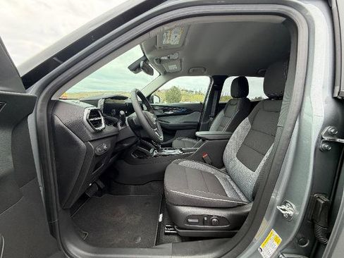 New 2026 Chevrolet TrailBlazer LT AWD/4WD image 2