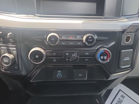 Used 2025 Ford F250 XL w/ STX Appearance Package AWD/4WD image 10