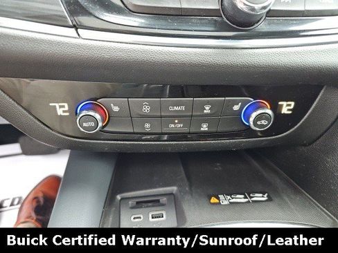 Certified 2022 Buick Enclave Essence w/ Experience Buick Package image 21