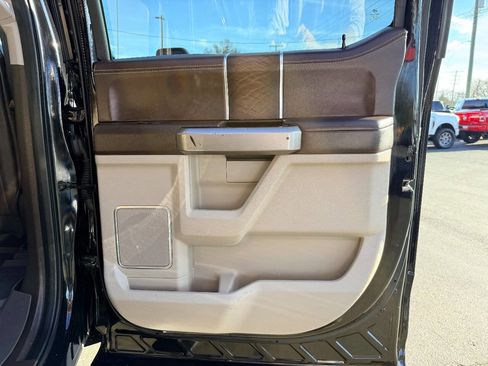 Used 2019 Ford F450 Limited image 33