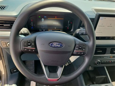 New 2025 Ford Maverick XL image 21