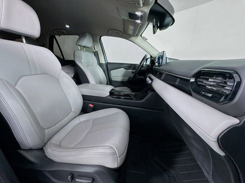 Used 2023 Honda Pilot EX-L image 39