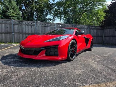 Used 2025 Chevrolet Corvette Z06 w/ Stealth Interior Trim Package RWD image 1