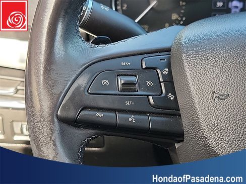 Used 2019 Cadillac XT4 Premium Luxury image 11