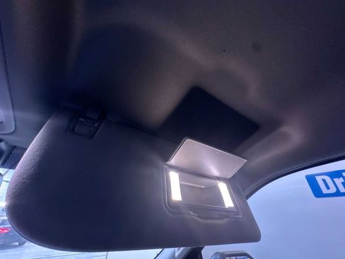 Used 2020 Ford F150 Lariat w/ Max Trailer Tow Package image 33