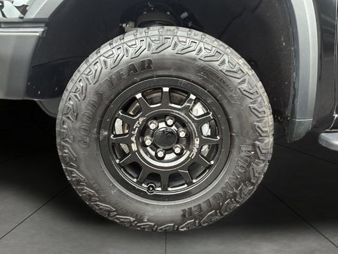 Used 2024 GMC Sierra 1500 AT4X w/ AT4X AEV Edition AWD/4WD image 5