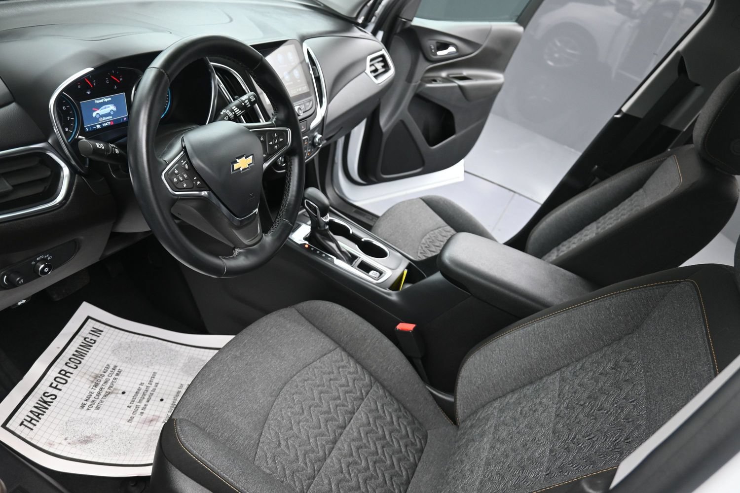 Used 2024 Chevrolet Equinox LT AWD/4WD image 22