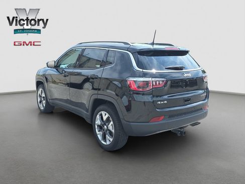 Used 2019 Jeep Compass Limited AWD/4WD image 14