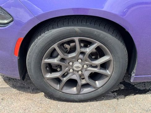 Used 2018 Dodge Charger GT AWD/4WD image 9