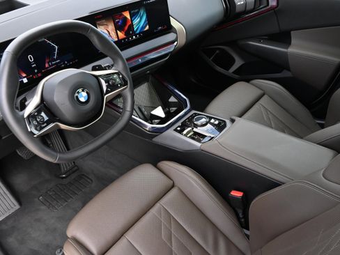 Certified 2025 BMW X3 xDrive30i w/ Premium Package image 12