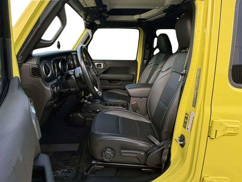 Used 2023 Jeep Wrangler Unlimited Sahara w/ Cold Weather Group image 11