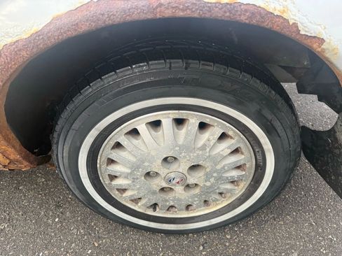 Used 1994 Buick Century Special image 10