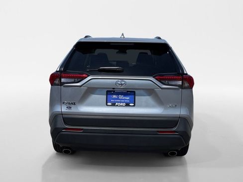 Used 2025 Toyota RAV4 XLE image 5