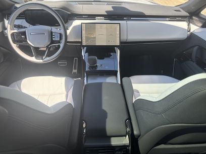 Used 2024 Land Rover Range Rover Sport Dynamic SE