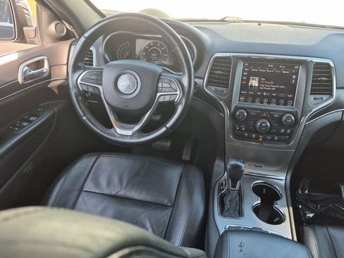 Used 2018 Jeep Grand Cherokee Limited AWD/4WD image 30