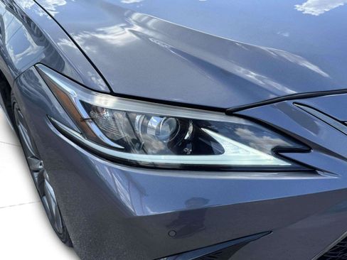 Used 2020 Lexus ES 350 F Sport w/ Accessory Package 2 FWD image 11