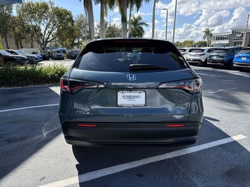 Used 2024 Honda HR-V LX image 2
