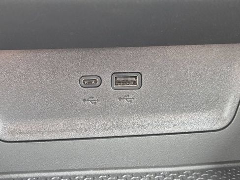New 2026 Chevrolet Equinox LT w/ Safety and Technology Package AWD/4WD image 8