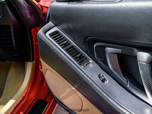 Used 2004 Acura NSX T RWD image 55