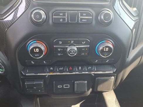 Used 2021 Chevrolet Silverado 1500 RST w/ Convenience Package II AWD/4WD image 26