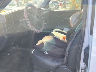 Used 2003 Chevrolet Silverado 2500 LS video 1