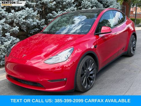 Used 2023 Tesla Model Y Performance AWD/4WD image 3
