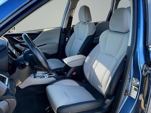 Used 2020 Subaru Forester Premium AWD/4WD image 17