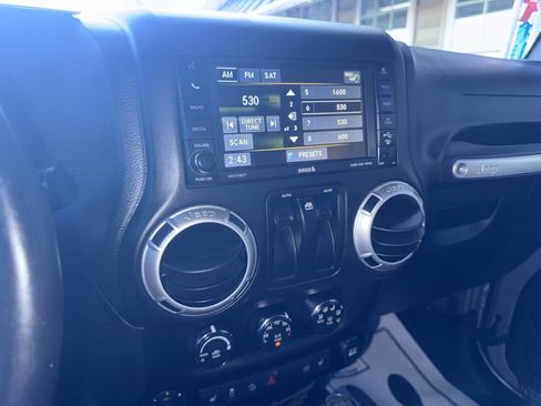 Used 2016 Jeep Wrangler Sahara w/ Dual Top Group image 26