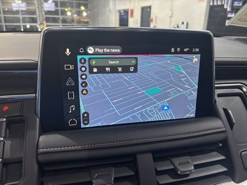 Used 2023 GMC Yukon XL SLT w/ SLT Premium Package image 26