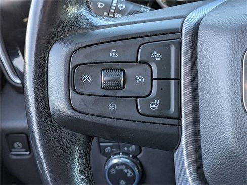 Used 2022 GMC Sierra 1500 SLE image 19