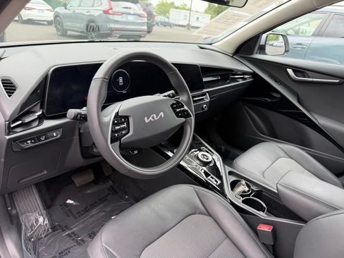 Used 2023 Kia Niro Wind w/ Wind Preserve Package FWD image 15