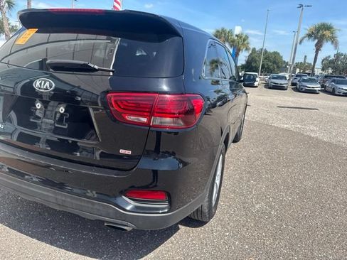 Used 2020 Kia Sorento LX FWD image 22