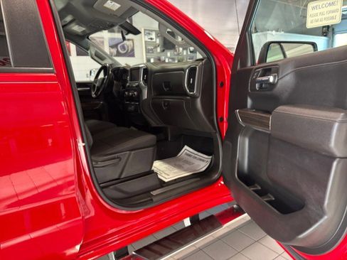 Used 2022 Chevrolet Silverado 1500 RST w/ Bed Protection Package AWD/4WD image 28